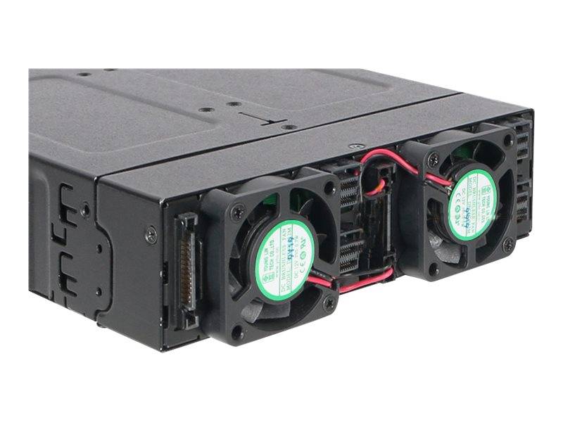 IcyDock 4x M.2 NVMe to 4x MiniSAS HD in 1x 5.25 bay mob rac