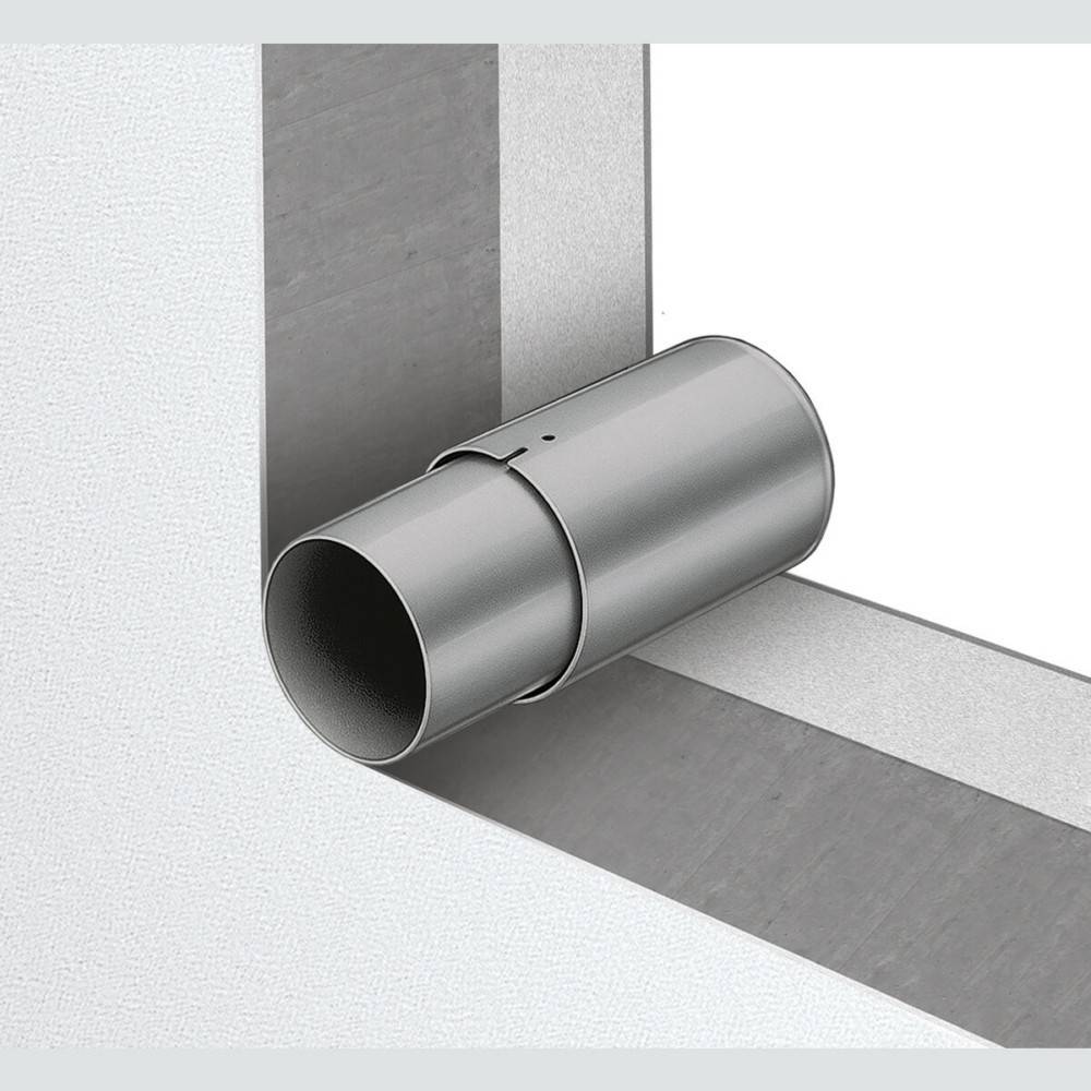 Metallische Kanalverbindung, die zwei senkrechte Belüftungskanäle im rechten Winkel verbindet.