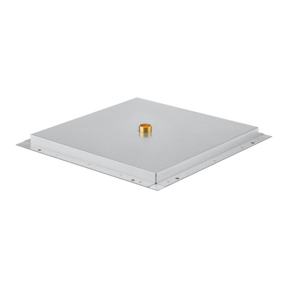 Ein quadratisches Metall-Dachentlüftungsgitter oder eine Zugangsklappe mit einer kleinen zentral angebrachten, goldfarbenen Armatur, auf weißem Hintergrund dargestellt.