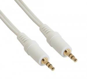 Zwei weiße Audiokabel mit vergoldeten 3,5-mm-Steckern, verwendet zum Verbinden von Audiogeräten.