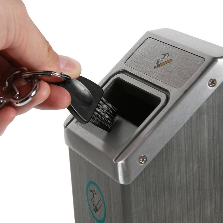 Showdown Wandaschenbecher quadratisch - Silber