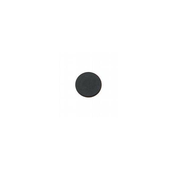 Ein glatter schwarzer kreisförmiger Puck, möglicherweise ein Hockeypuck, zentriert auf einem schlichten weißen Hintergrund.