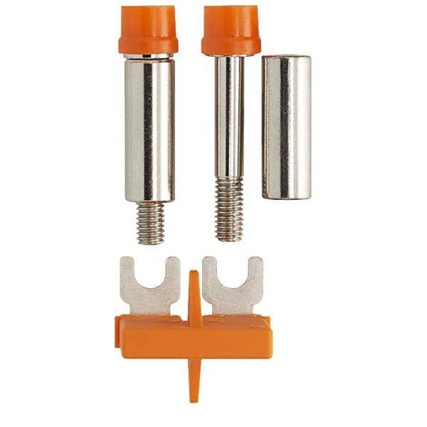 Metallische Verbindungsstifte mit orangefarbenen Plastikkappen und einer zentralen orangefarbenen Montagebefestigung. Verwendet für elektrische oder mechanische Verbindungen.