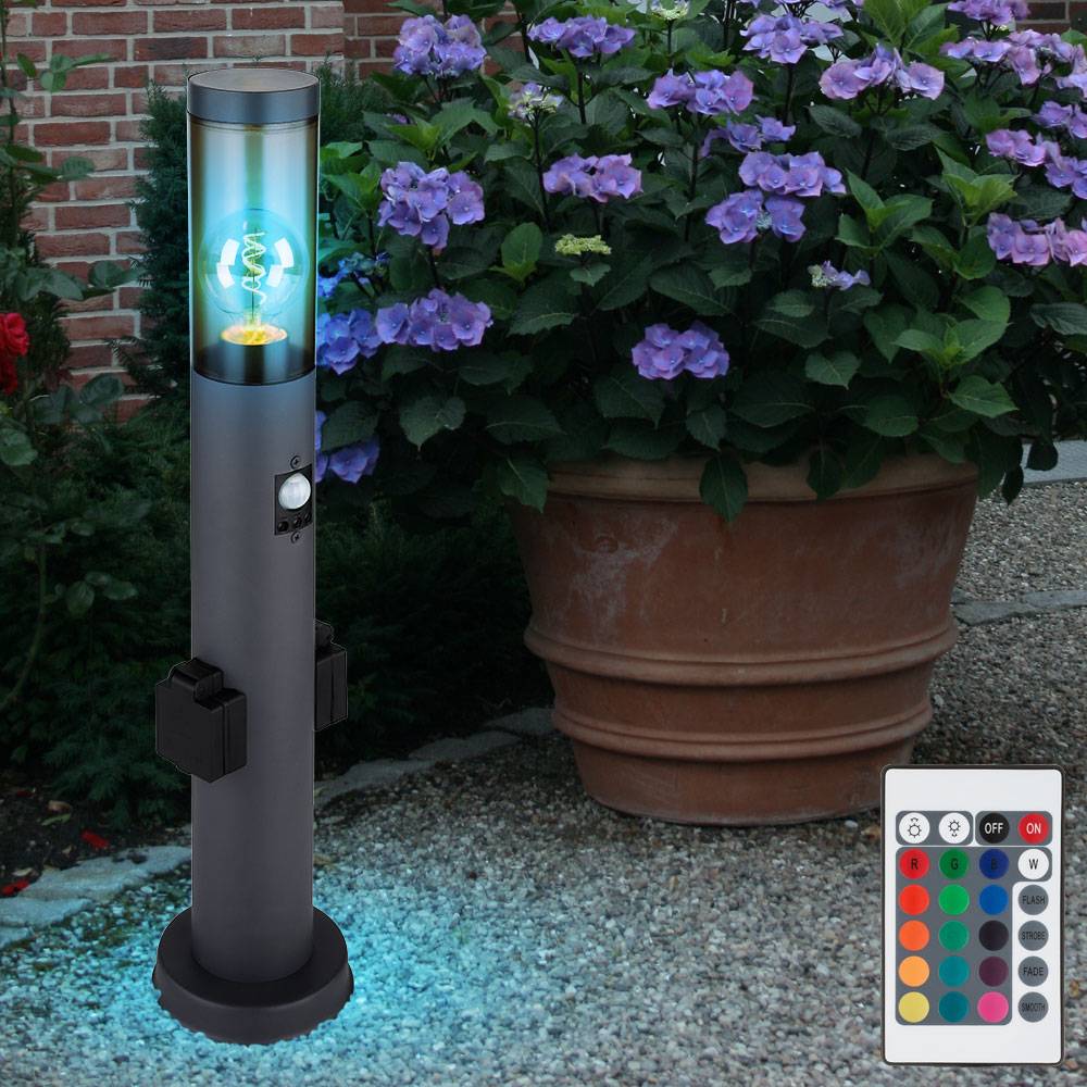 Sockelleuchte mit Bewegungsmelder Außenleuchte mit Steckdosen Stehlampe Außen, anthrazit rauch, dimmbar Fernbedienung, 1x RGB LED 8,5W 806Lm, DxH