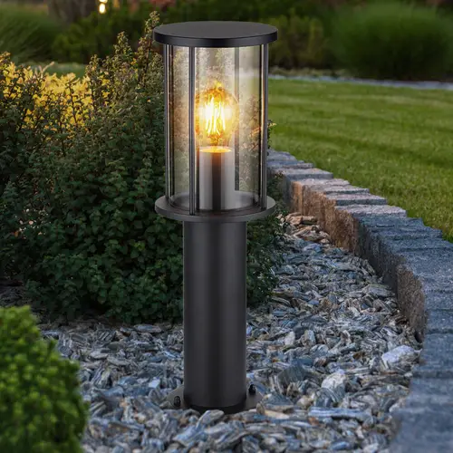 Stehlampe Garten Sockelleuchte modern Außenlampe schwarz, Wegeleuchte wetterfest, Glasschirm rauch Edelstahl matt, 1x E27 Fassung, DxH 14,3x45 cm Stehlampe Garten Sockelleuchte modern Außenlampe schwarz, Wegeleuchte wetterfest, Glasschirm rauch Edelstahl matt, 1x E27 Fassung, DxH 14,3x45 cm