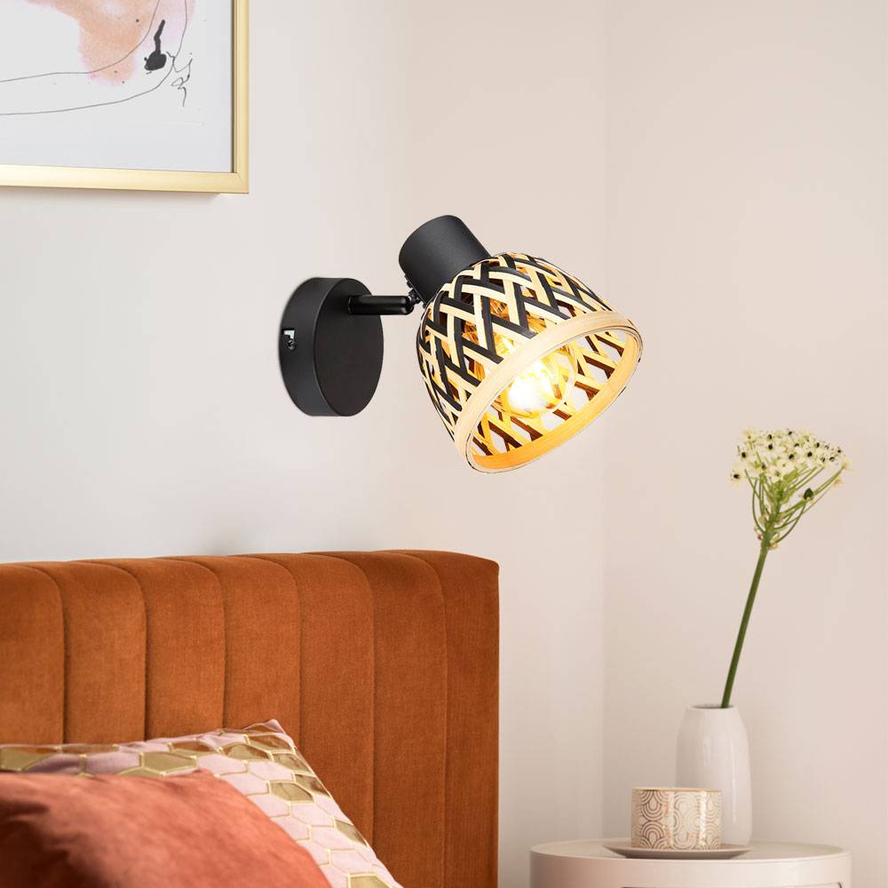 Wandlampe Bohostil Wohnzimmerlampe braun Wandstrahler Bambus, Wandleuchte Schirm Geflochten Spot verstellbar, Metall schwarz, 1x E27, DxH 13x14 cm