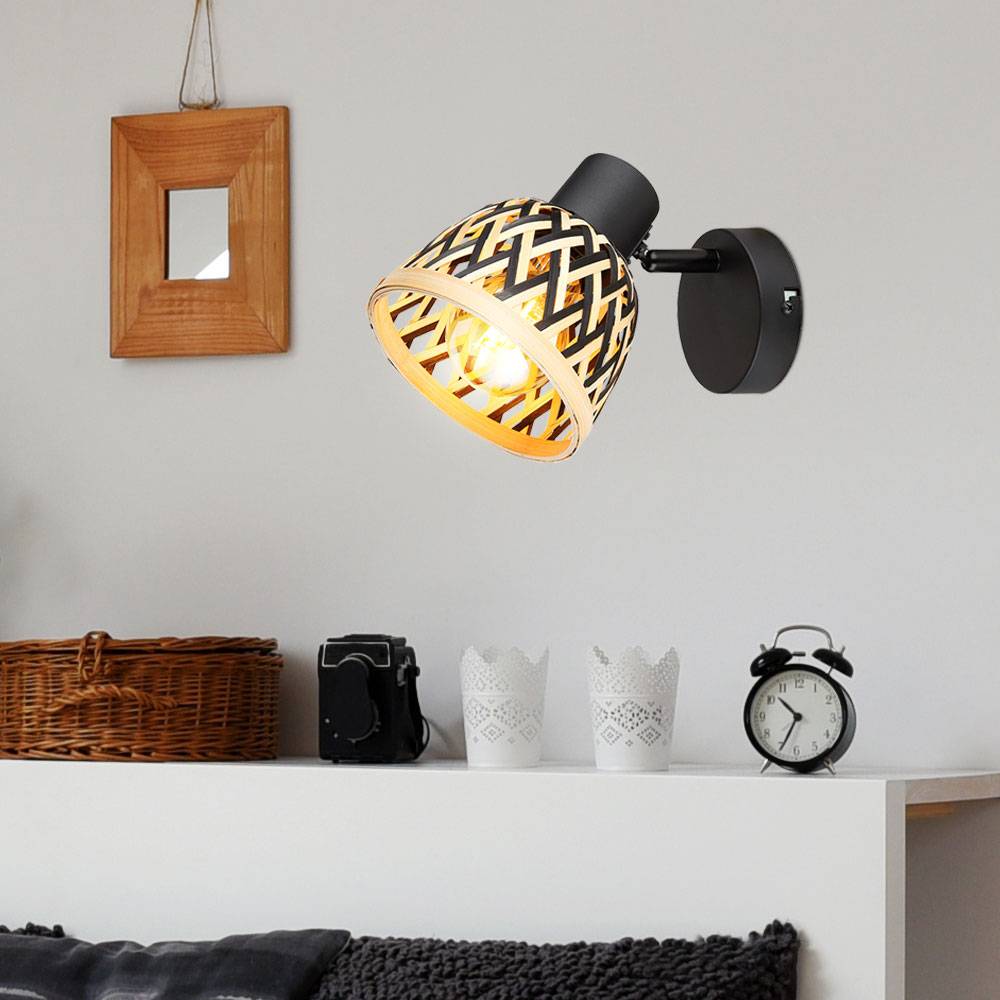 Wandlampe Bohostil Wohnzimmerlampe braun Wandstrahler Bambus, Wandleuchte Schirm Geflochten Spot verstellbar, Metall schwarz, 1x E27, DxH 13x14 cm