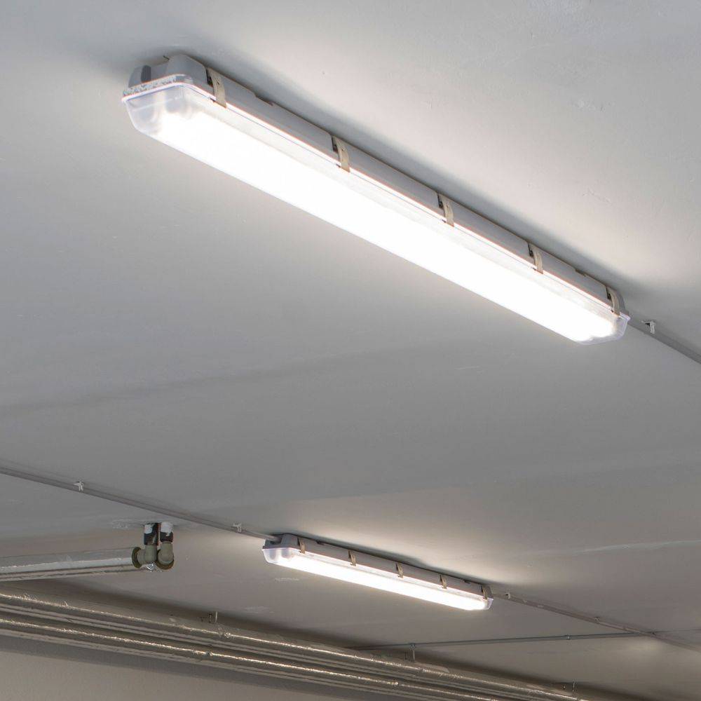LED Feuchtraumleuchte 120 cm kaltweiß LED Werkstatt Deckenleuchte, Reihenschaltung bis 8 Stück, Röhre IP65, 36W 4320 lm 6400K, LxBxH 120x6,5x5,8 cm