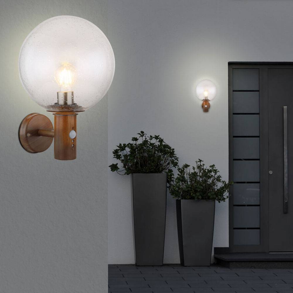 Wandleuchte Außenleuchte mit Bewegungsmelder Gartenleuchte Edelstahl Fassadenleuchte, Glaskugel klar Holzoptik, 1x E27, DxH 25x37 cm