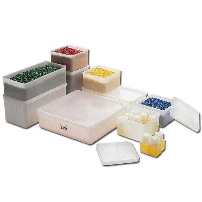 Allzweckdosen - vierkant - Inhalt ml 3200 ml - Abmessung LxBxH mm: 208 x 208 x 94 mm
