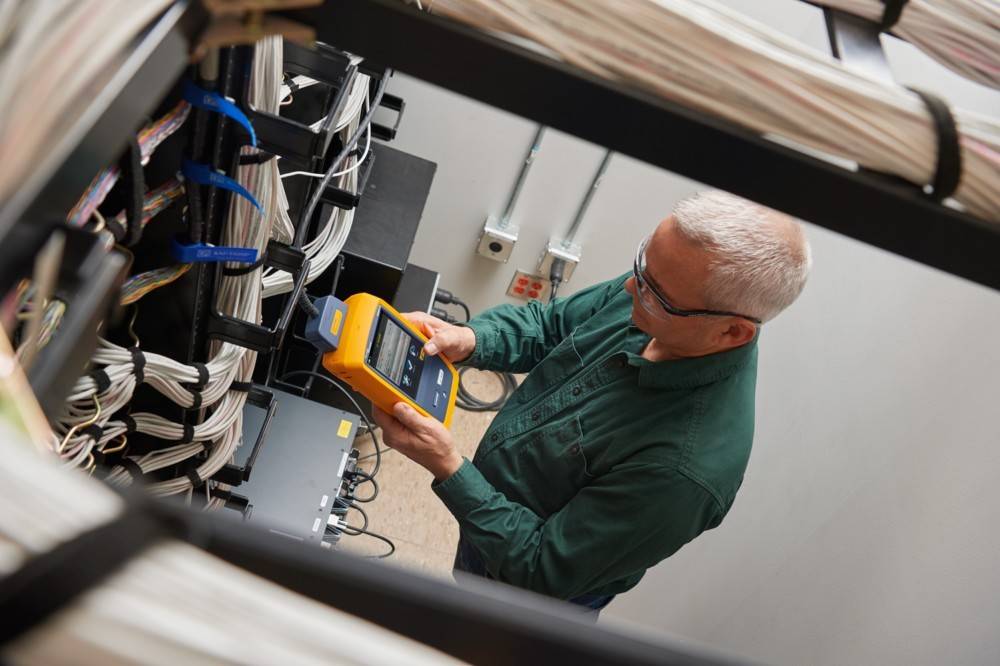 Fluke Networks Cable Analyzer DSX2-8000 INT
