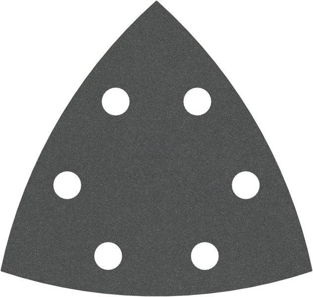 Ein dreieckiges schwarzes Schleifblatt mit sechs gleichmäßig verteilten kreisrunden Löchern.