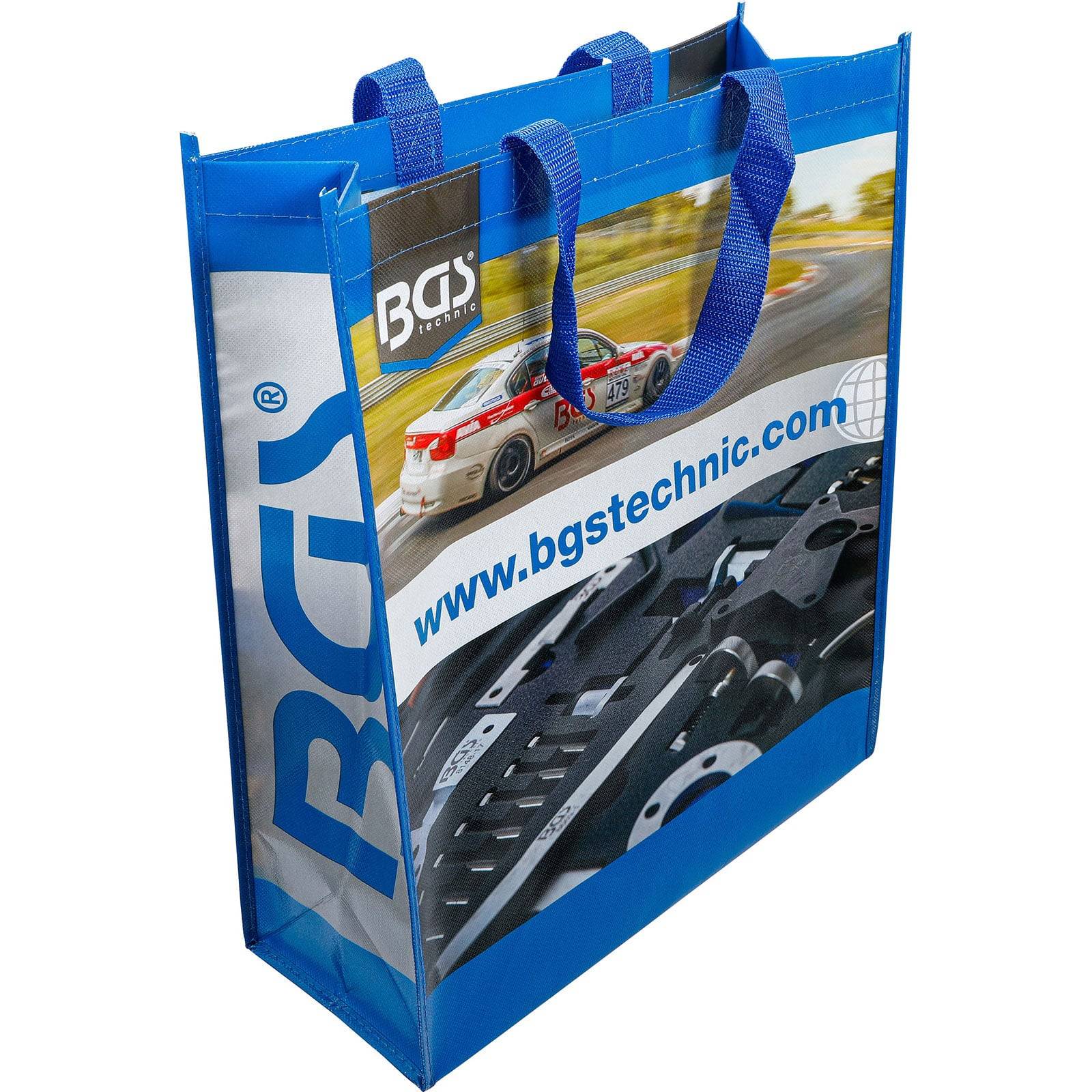 Eine blaue Einkaufstasche mit dem BGS-Logo, einem Rennwagenabbild und Autozubehör mit der Webseite 'www.bgstechnic.com'.