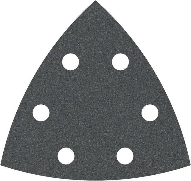 Ein dreieckiges schwarzes Schleifblatt mit sechs gleichmäßig über seine Oberfläche verteilten kreisrunden Löchern.