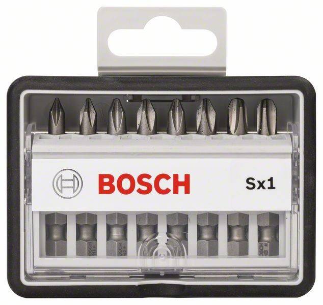 Eine Kunststoffbox, die mehrere Metallschraubenziehereinsätze enthält, mit dem Aufdruck 'BOSCH Sx1' auf dem Etikett.