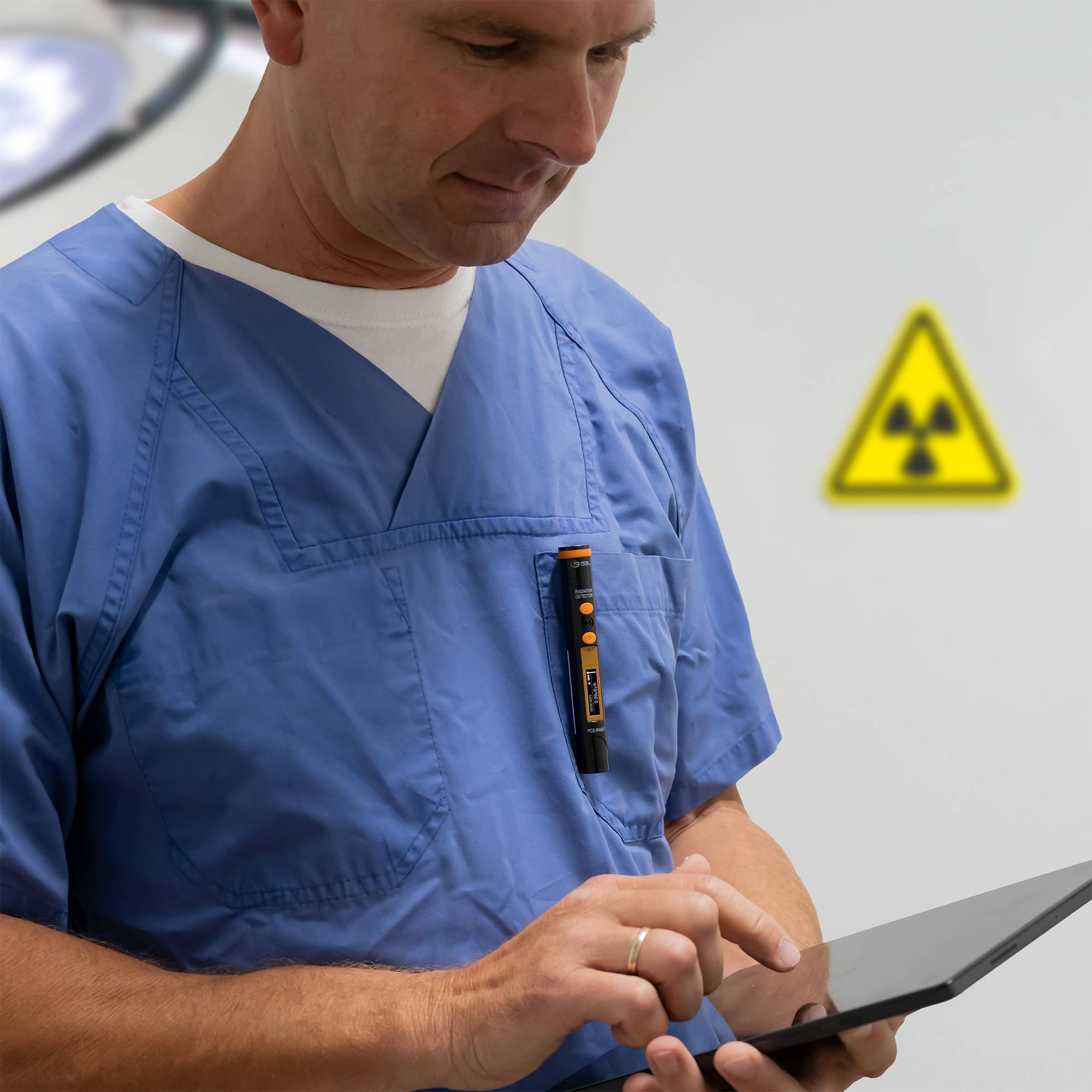 PCE Instruments Strahlungsmessgerät PCE-RAM 5 zur Dosismessung |0,05 usv … 50 msv |X |ß |y-Strahlen |Alarmfunktion