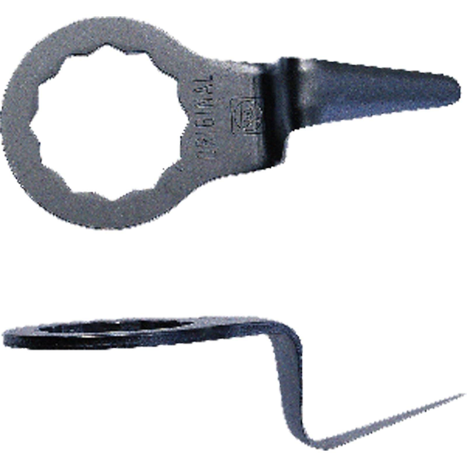 Ein Metallwerkzeug mit einer sternförmigen Schraubenschlüsselöffnung an einem Ende und einer flachen Klinge am anderen Ende, das für spezialisierte mechanische Aufgaben konzipiert ist.