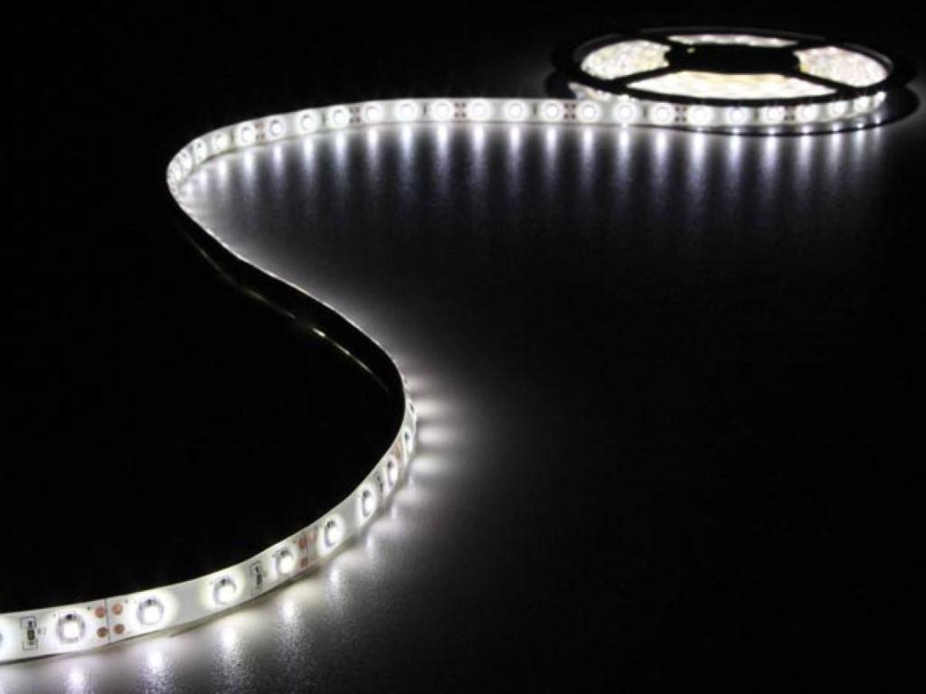 Velleman FLEXIBLER LED-STREIFEN - KALTWEI - 300 LEDs - 5 m - 12 V