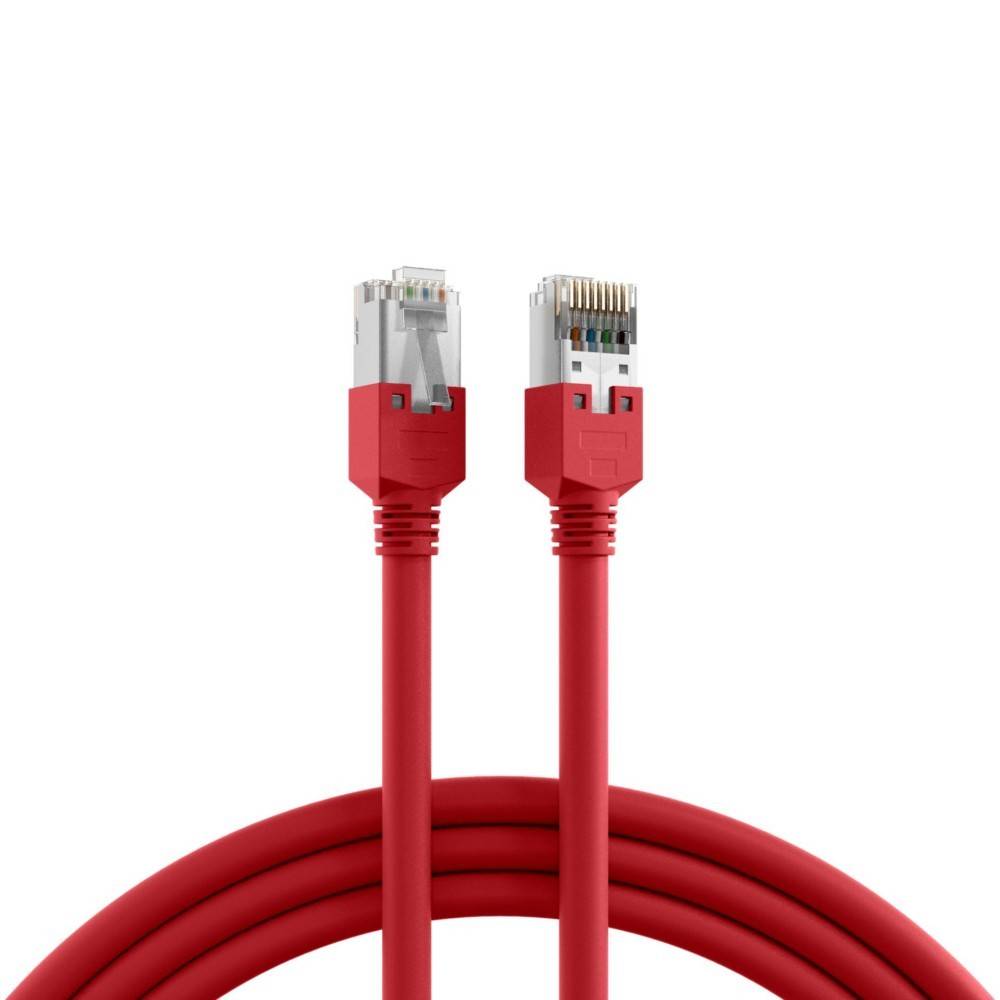 Ein rotes Ethernet-Kabel mit Anschlüssen an beiden Enden, das üblicherweise für Netzwerkverbindungen verwendet wird.