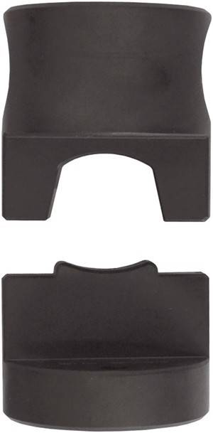 Ein schwarzer, U-förmiger Haltewinkel, von zwei Blickwinkeln aus gesehen, mit einer oberen Öffnung und einer flachen Basis.