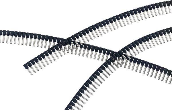 Nahaufnahme eines Bildes mit mehreren männlichen Stiftleisten, die parallel in Reihen angeordnet sind und die schwarze Kunststoffbasis und metallischen Stifte zeigen.