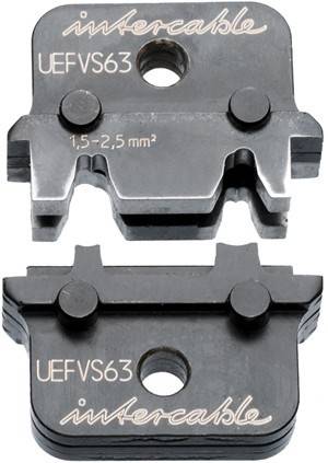 Zwei Metallkabel-Klemmteile mit den Bezeichnungen 'UEFV63' und '1,5-2,5 mm²'. Das obere Teil zeigt Rillen zur Kabelplatzierung.