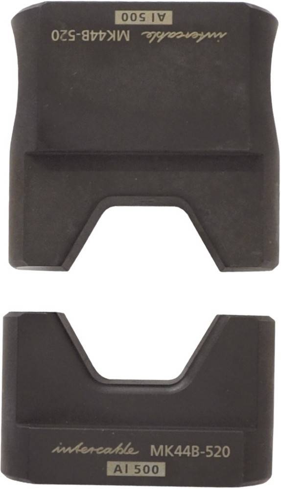 Eine schwarze, metallene Hintervisierung für eine Schusswaffe, mit einer U-förmigen Kerbe, entwickelt zur Ausrichtung mit dem Korn für präzises Zielen.