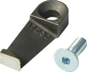 Eine Metallklemme mit der einggravierten Nummer '17232', gepaart mit einem Sechskantbolzen.