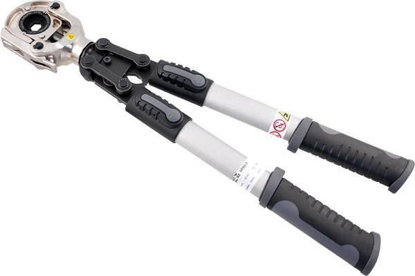 Eine Nahaufnahme einer Gartenschere mit ausziehbaren Griffen, mit einem Metallschneidkopf und schwarzen Gummigriffstücken.