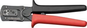 Eine Crimpzange mit rotem Griff und schwarzem Metallkopf, von der Seite gezeigt, die bei elektrischen oder Verkabelungsarbeiten verwendet wird.