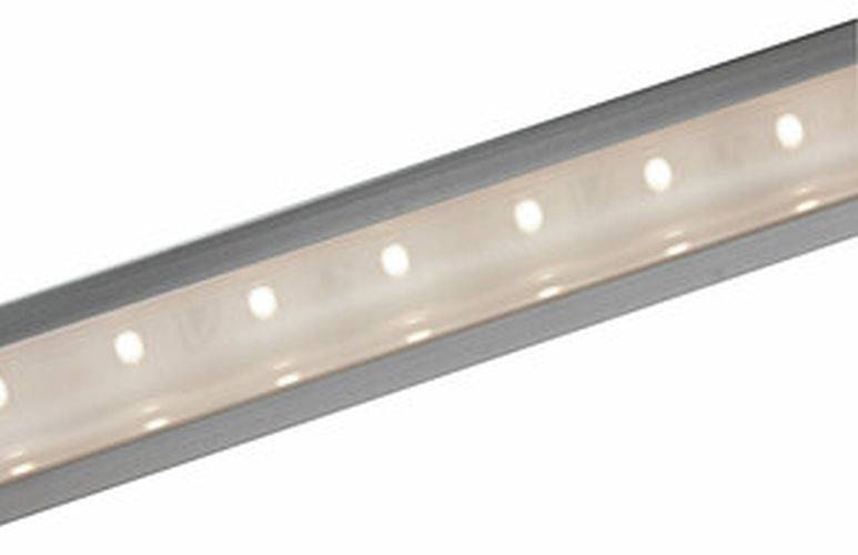 Eine Nahaufnahme einer silbernen LED-Leuchte mit fünf gleichmäßig angeordneten, beleuchteten Glühbirnen in einem rechteckigen Gehäuse.