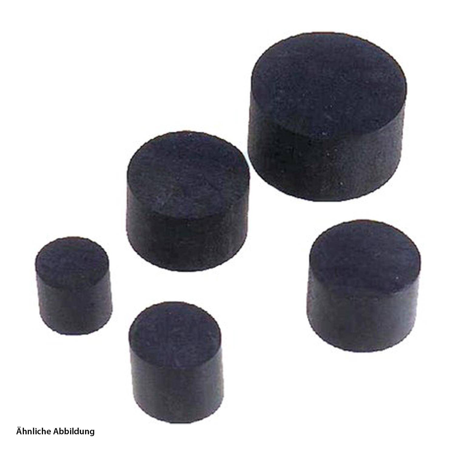 Fünf schwarze Gummipoppen in verschiedenen Größen auf einer weißen Oberfläche angeordnet.