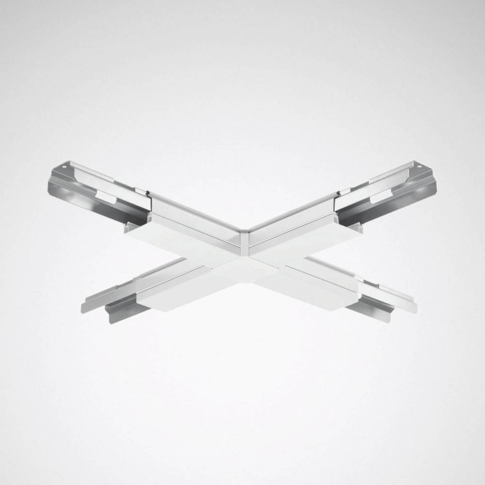Metallischer X-förmiger Deckenanschluss mit elegantem, modernem Design, verwendet zum Verbinden von Deckenplatten oder -elementen in architektonischen Umgebungen.