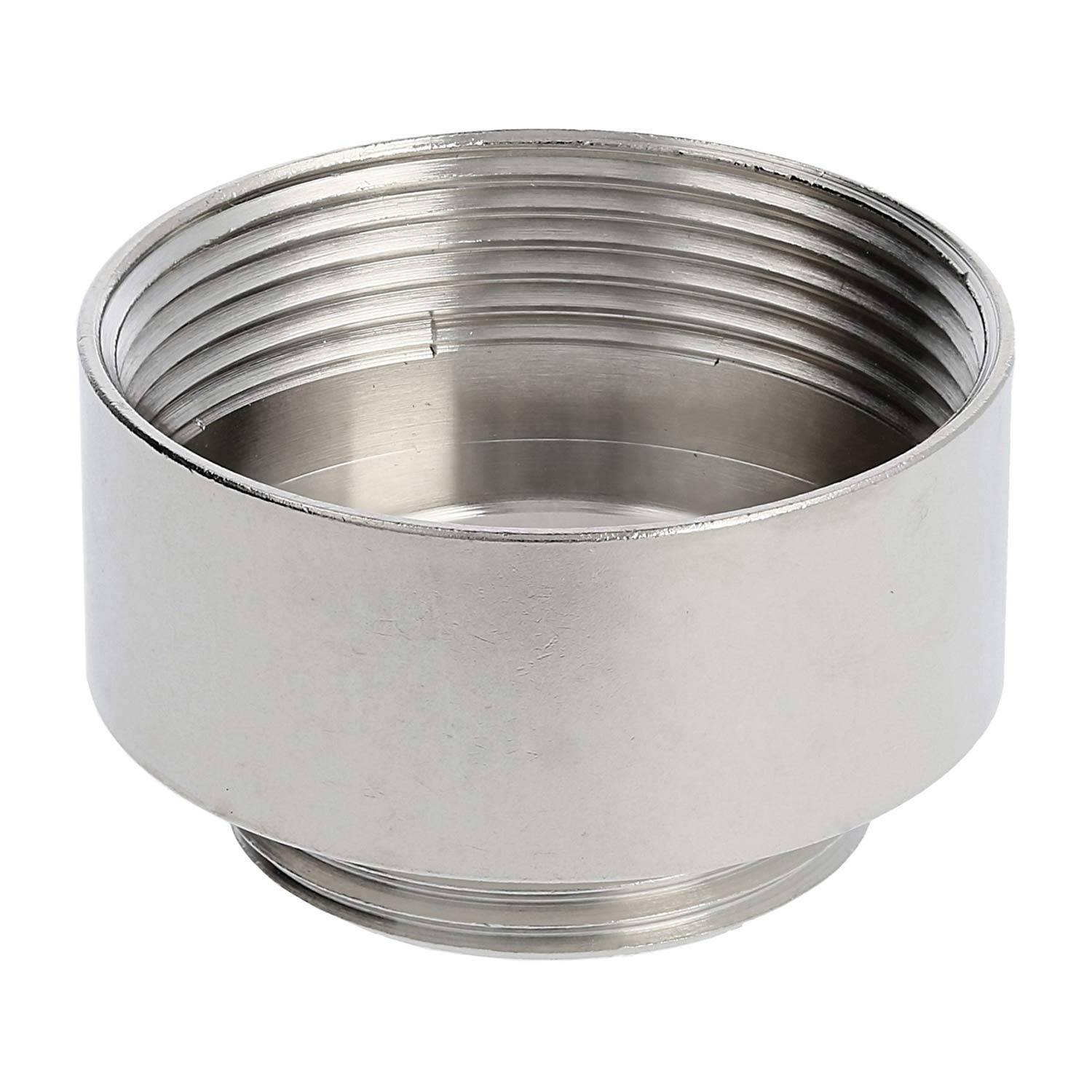 Eine silberfarbene Gewindemetallkupplung, zylindrisch geformt, zum Verbinden von Rohren oder Schläuchen.