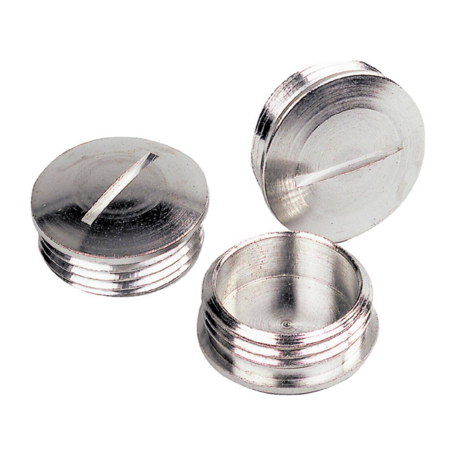 Drei silberne metallische Stecker mit geschlitzten Oberseiten, zwei aufrecht positioniert mit kreisförmigen Oberseiten sichtbar, und einer seitlich liegend mit sichtbarem Gewinde.