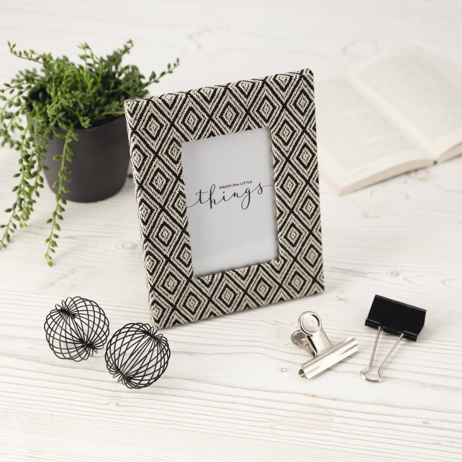 Porträtrahmen Moscari Schwarz/Weiß 10x15cm