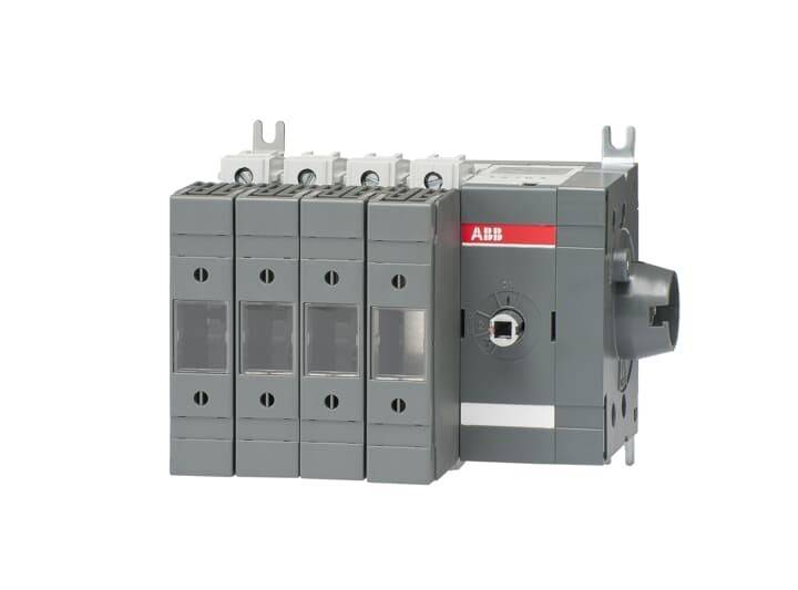 ABB-Marken-Elektroschalter mit vier Modulen, versehen mit rechteckigen Anschlüssen und einem zentralen Drehschalter. Verwendet für elektrische Steuerungsanwendungen.