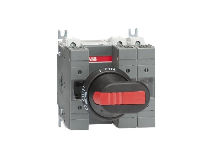 Ein grau-roter Elektroschalter wird gezeigt, dessen Hebel die Positionen 