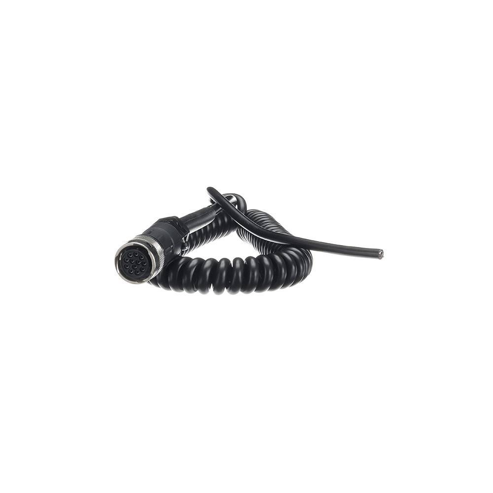 Ein gewickeltes schwarzes Kabel mit einem Mehrpin-Stecker an einem Ende, konzipiert für Elektronik- oder Audioausrüstung, vor einem schlichten Hintergrund abgebildet.