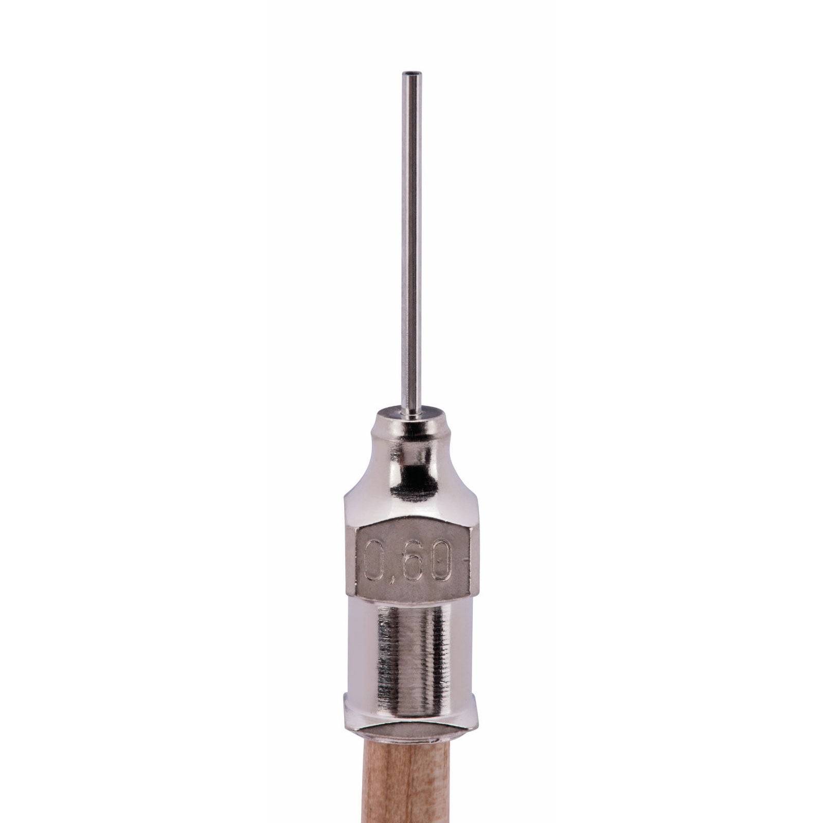 Eine Injektionsnadel mit einem Metallansatz, nummeriert mit '0,60'. Die Nadel ist dünn und scheint an eine Spritzenbasis angebracht zu sein.