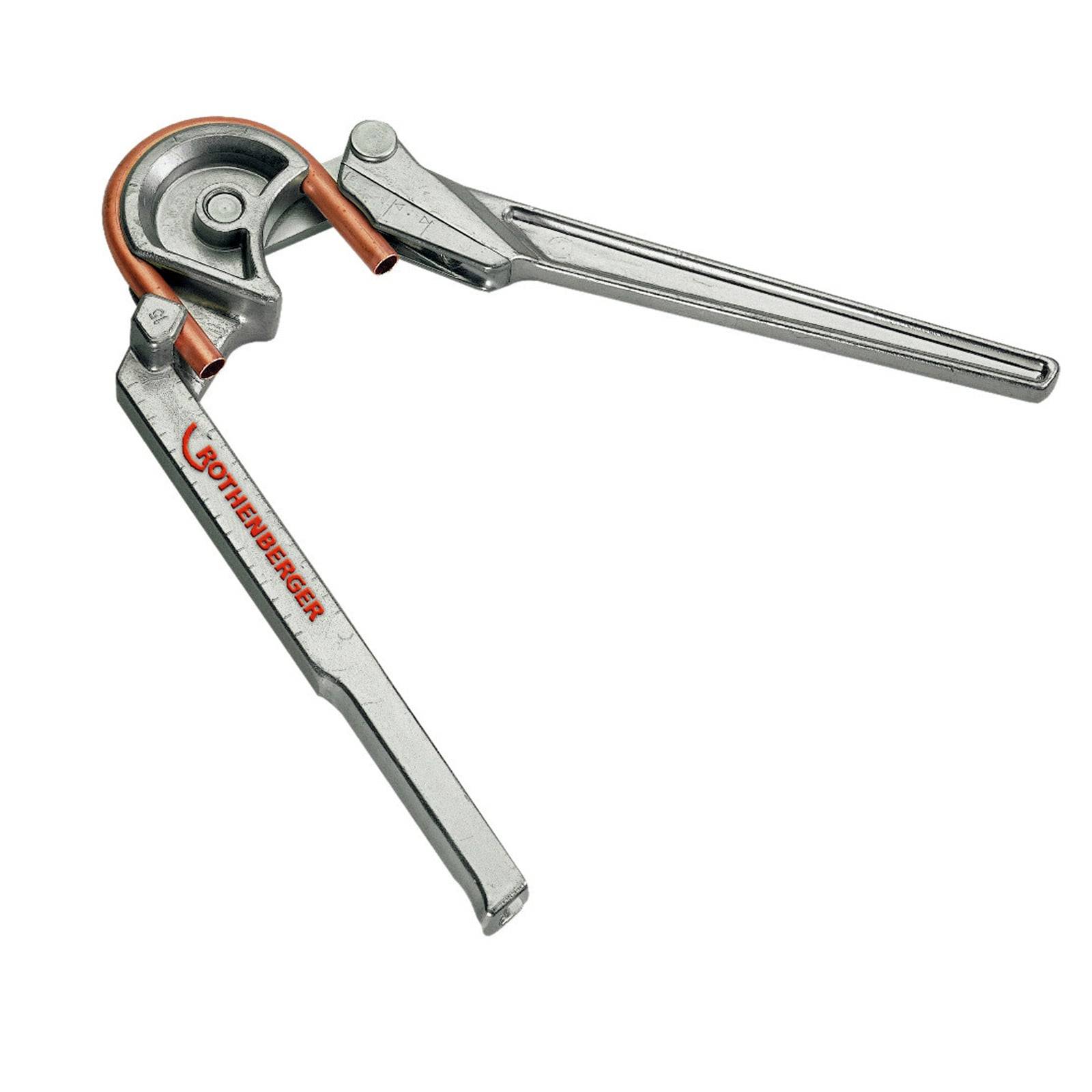 Ein manueller Rohrbieger mit einem Hebel und einer markierten Biegehilfe ist zu sehen, der für präzises Biegen von Metallrohren in verschiedenen Winkeln konzipiert ist.