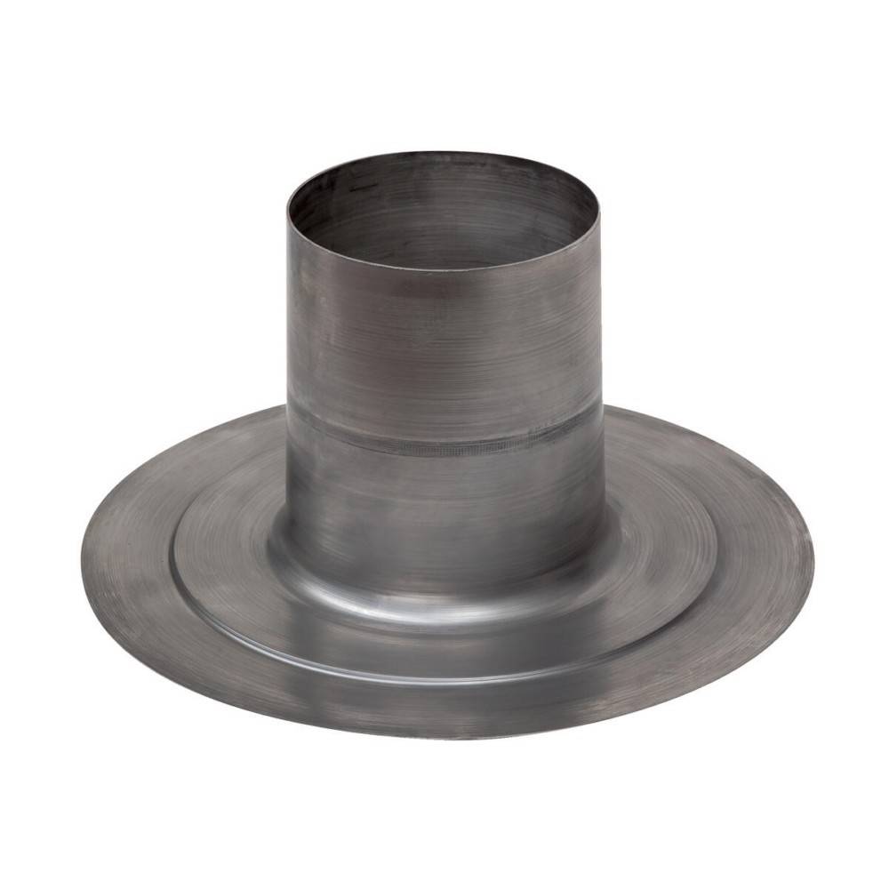 Metallrohrmuffe mit breitem kreisförmigem Flansch, auf weißem Hintergrund dargestellt.