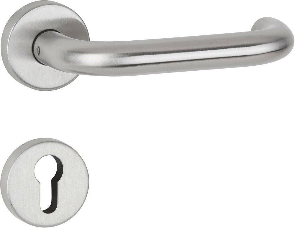 Ein eleganter silberner Türgriff mit passendem Schlüsselloch auf weißem Hintergrund, das modernes Hardware-Design illustriert.