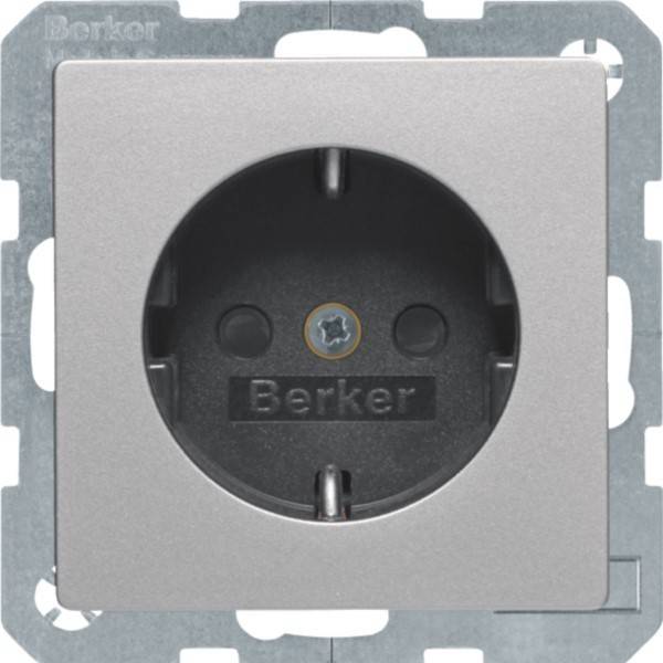 Berker SCHUKO-Steckdose alu/lack 41236084