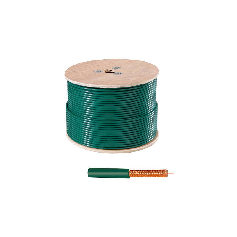 Grüne Koaxialkabelspule mit freiliegendem Kupferkern und Kunststoffisolation, verwendet für die Signalübertragung in der Telekommunikation.