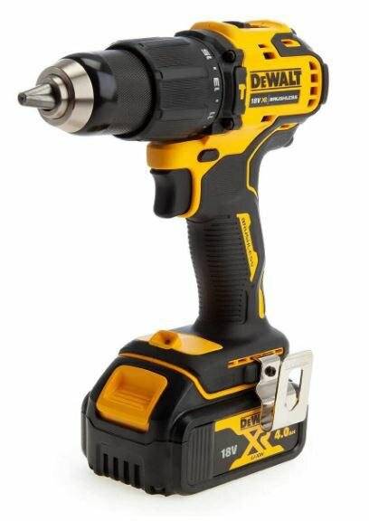 DEWALT SCHLAGSCHRAUBER 18V DCD709M2 65Nm 2x4,0Ah BL