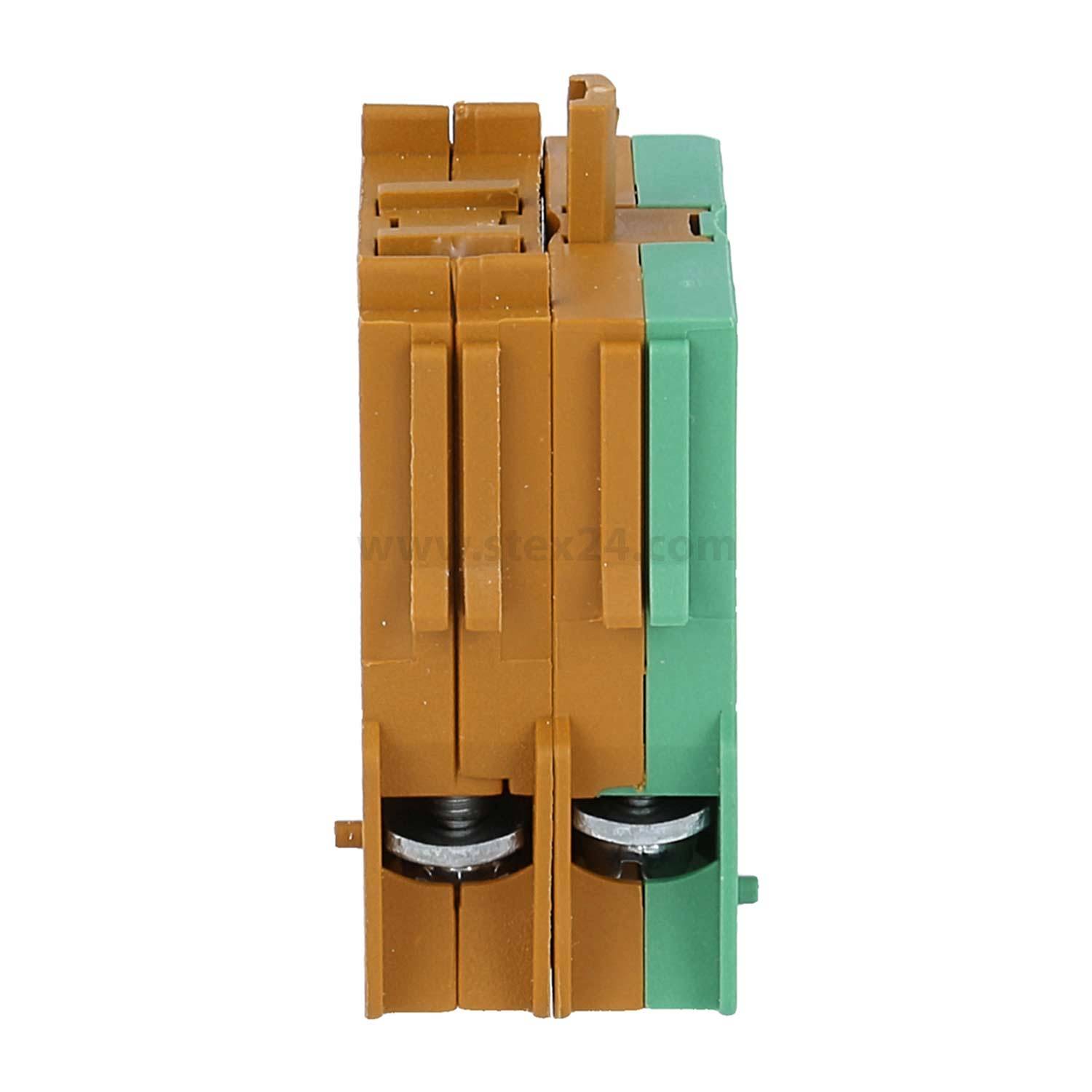 Ein braun-grüner Elektro-Anschlussblock mit zwei Schraubanschlüssen, von der Seite betrachtet.