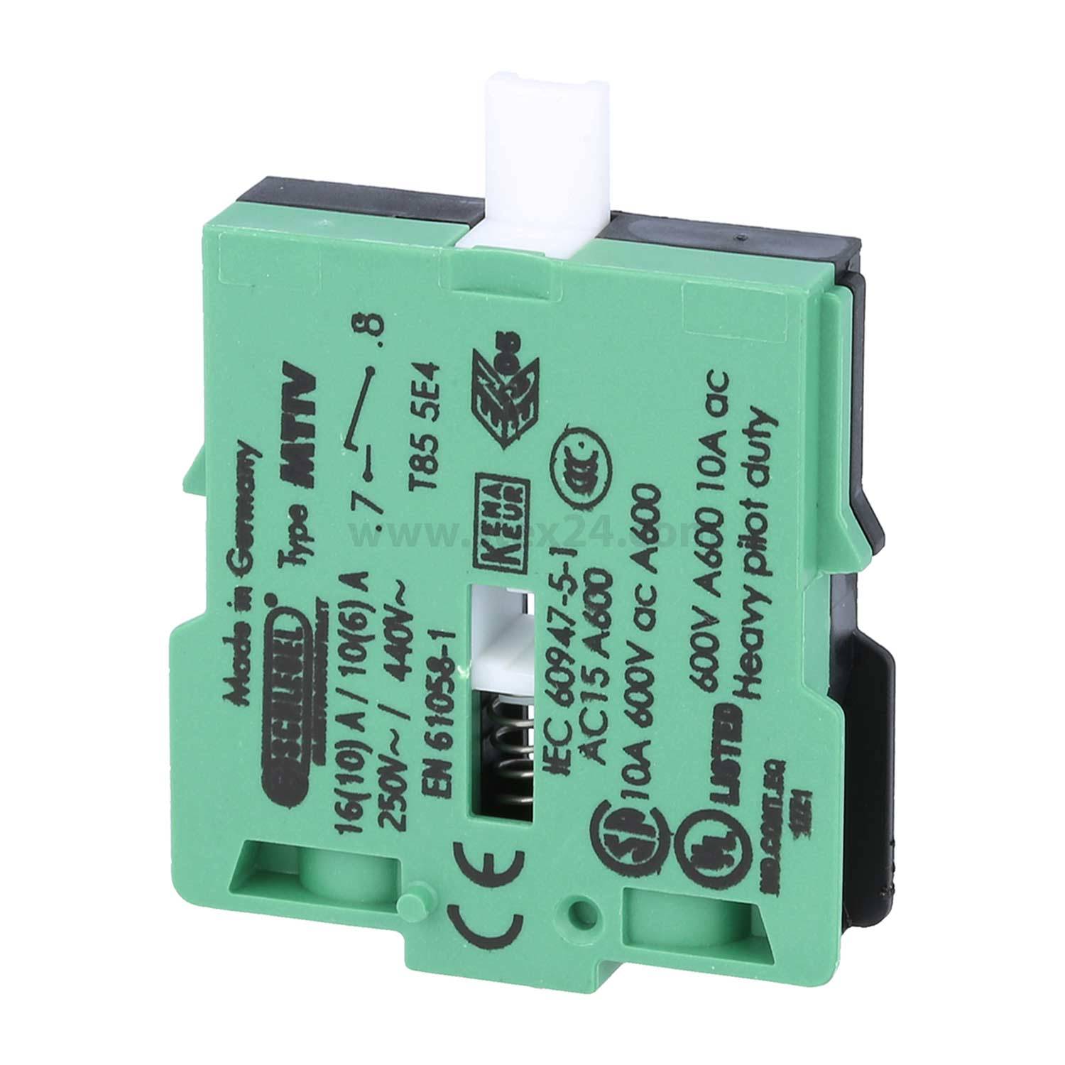 Ein grüner Telemecanique-Drucktaster, gekennzeichnet mit technischen Spezifikationen und Zertifizierungen.