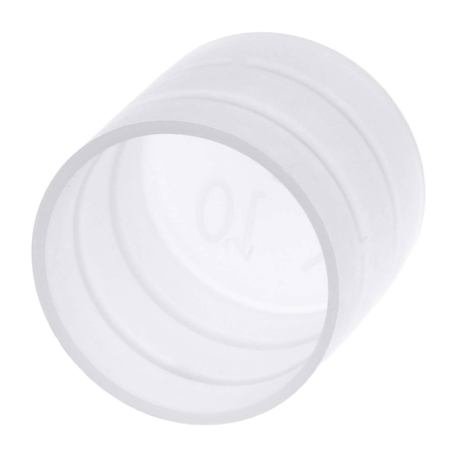 Ein schwarzes Kunststoff-Kabelverschraubung mit Gewinde und sechskantiger Form zum Befestigen und Abdichten von Kabeln. Markierungen geben die Größe an.