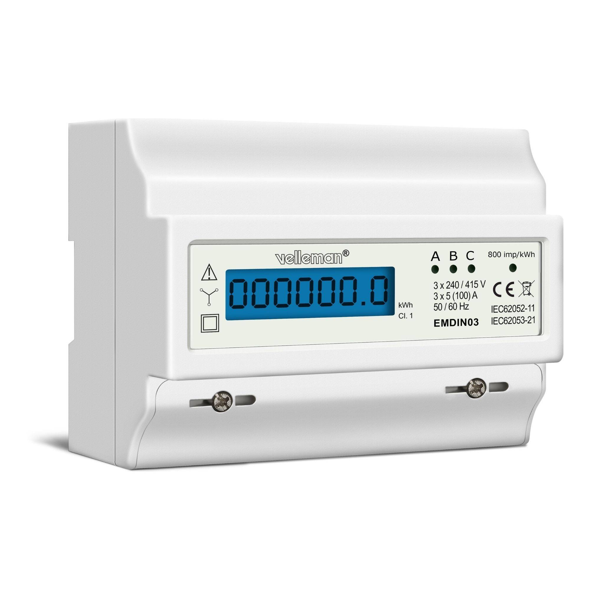 Digitale Stromzähleranzeige mit 000000,0 kWh, mit Phasenanzeiged A, B, C und technischen Spezifikationen auf der Vorderseite.